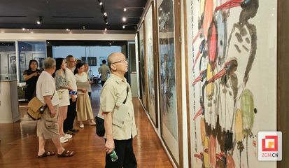 轉戰(zhàn)自貢 自貢、延安、西安三地美術作品交流展注入影視策劃新活力